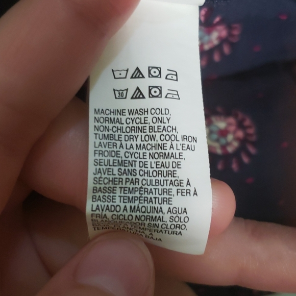 Lucky Brand Blouse - Picture 9 of 10